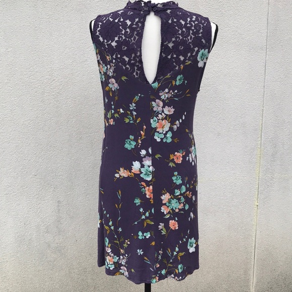 Miami lace dress purple size medium - Picture 5 of 6